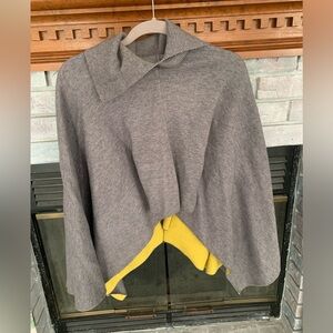 Chic Gray and Yellow Women's Poncho